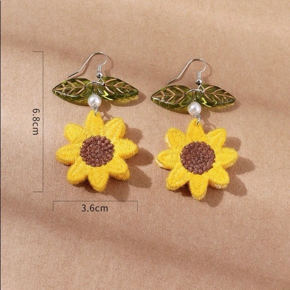 Sunflower Drop Earrings - Picture 3 of 5